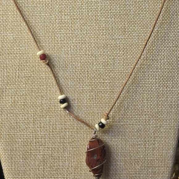 Handcrafted Poppy jasper Pendant Necklace - Picture 1 of 4